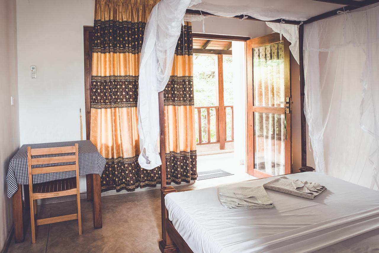 Rupa'S Hotel Arugam Bay Exterior photo